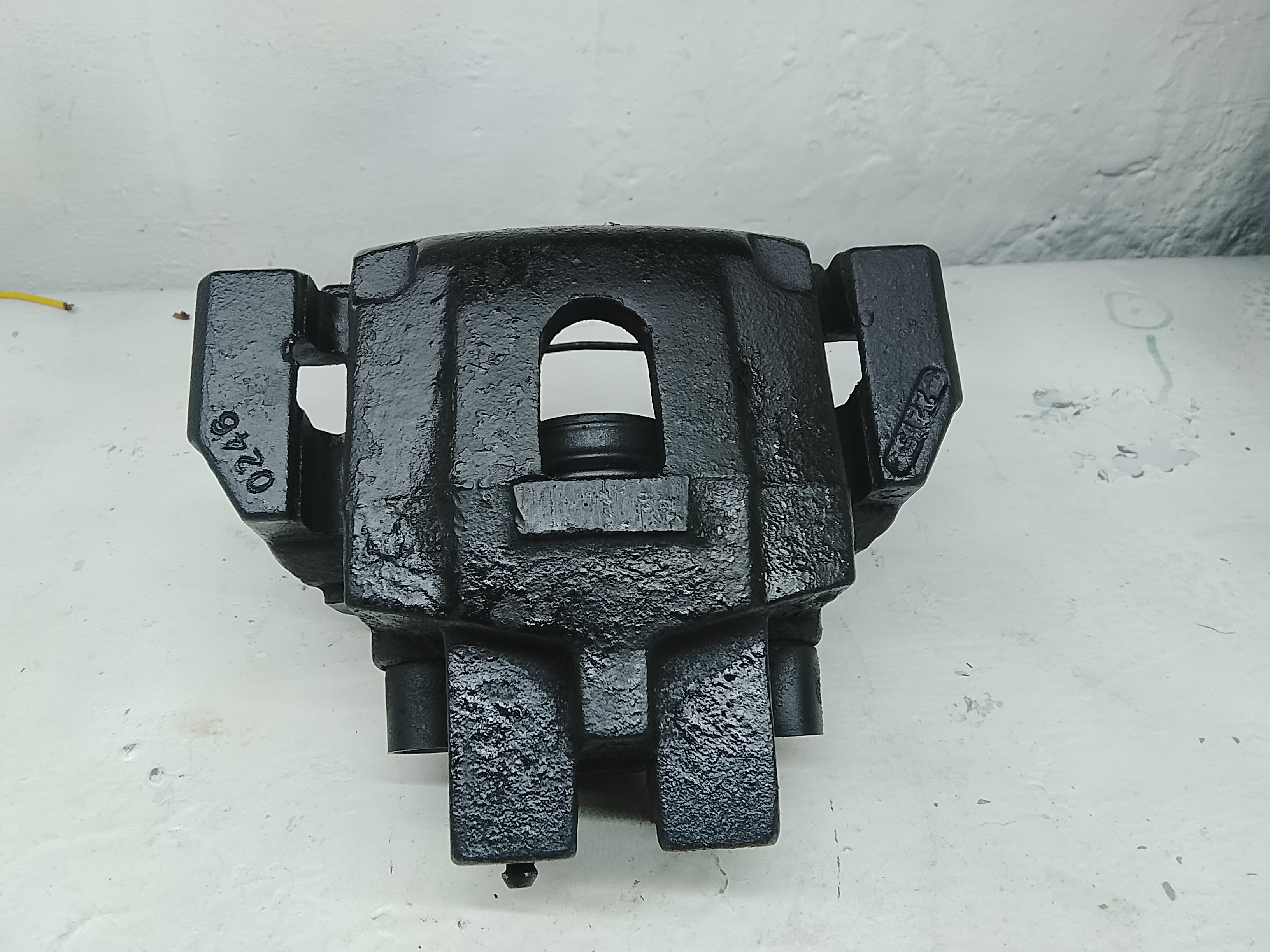 Caliper Delantero Jeep Cherokee XJ 4.0L – Usado Restaurado